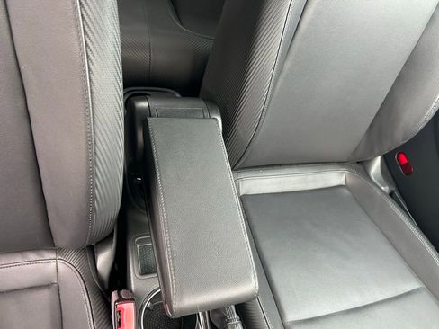 Used 2018 Volkswagen Beetle 2.0T S image 36