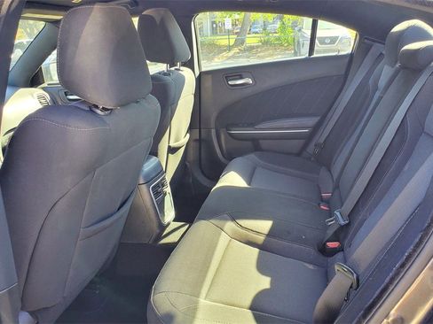 Used 2022 Dodge Charger SXT image 11