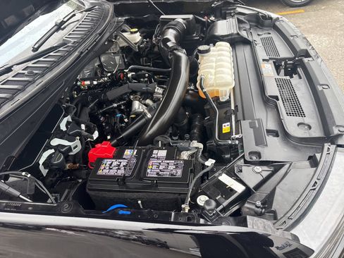 Used 2025 Ford Expedition Active image 56