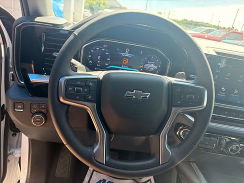 New 2026 Chevrolet Silverado 1500 RST AWD/4WD image 15