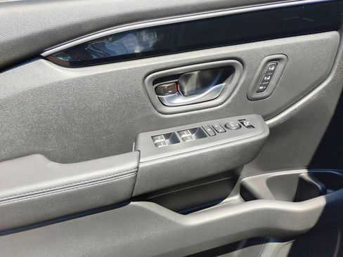 Certified 2026 Honda Passport RTL image 32