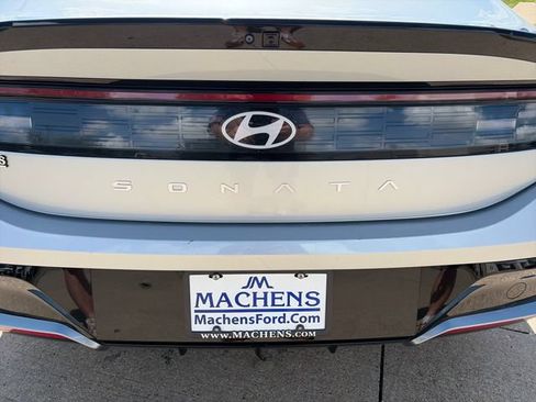 Used 2025 Hyundai Sonata SEL FWD image 26