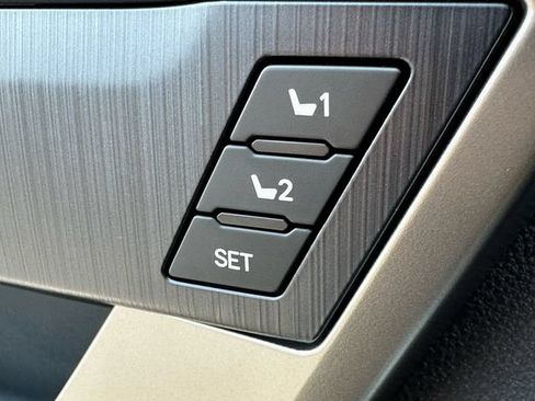 New 2026 Toyota Tundra Platinum AWD/4WD image 23