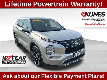 Used 2023 Mitsubishi Outlander SE