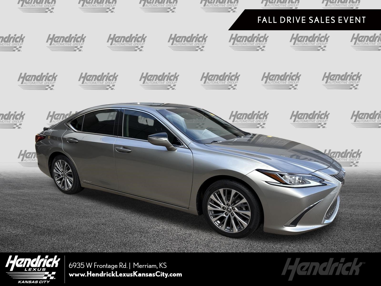 Used 2020 Lexus ES 300h w/ Premium Package FWD image 1