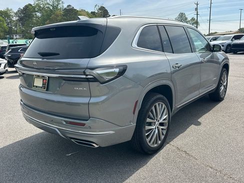 New 2026 Buick Enclave Avenir FWD image 6