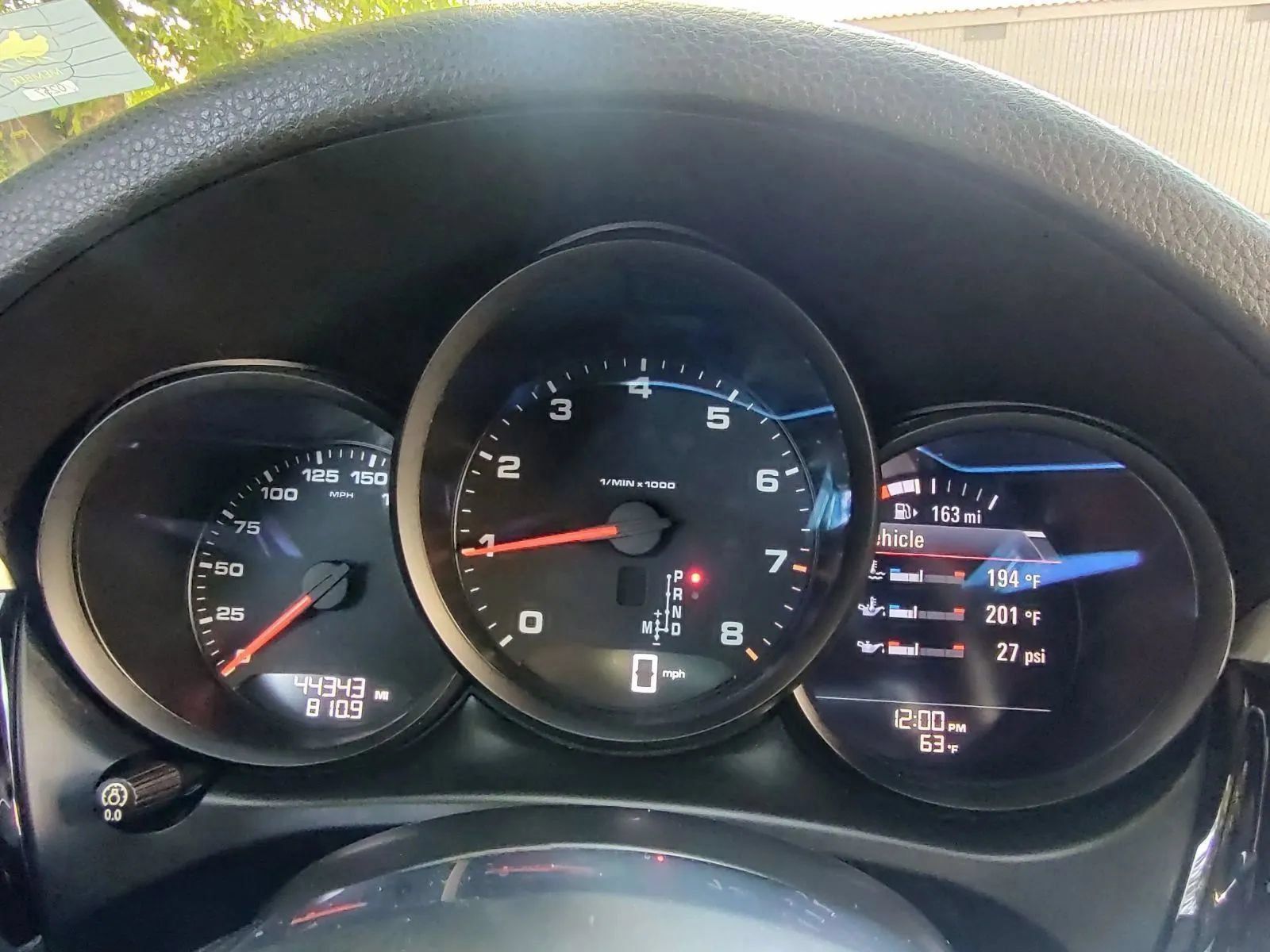 Used 2019 Porsche Macan AWD/4WD image 25
