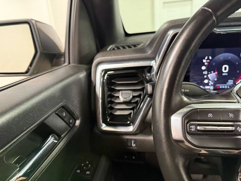 Used 2023 GMC Canyon Elevation w/ Elevation Premium Package AWD/4WD image 72