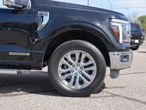 Used 2025 Ford F150 Lariat w/ Equipment Group 501A Mid AWD/4WD image 14