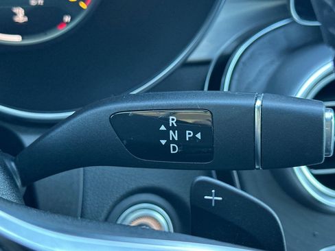 Used 2021 Mercedes-Benz C 300 Sedan image 24