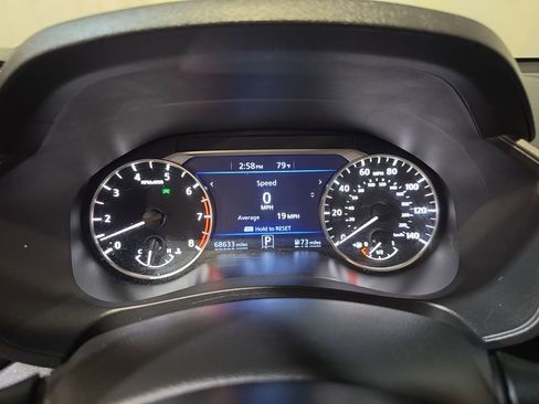 Used 2023 Nissan Altima 2.5 SV FWD image 10