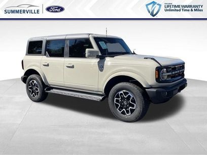 New 2025 Ford Bronco Outer Banks