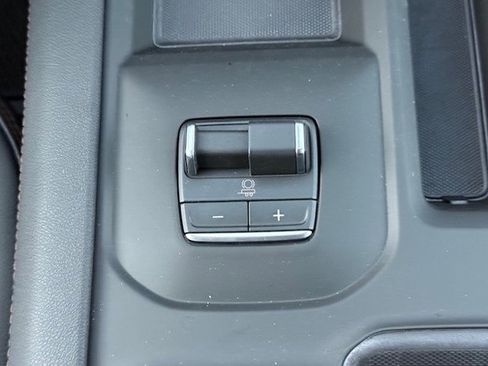 New 2026 GMC Sierra 2500 AT4 w/ AT4 Preferred Package image 26