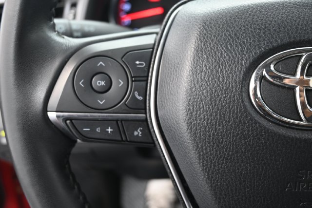 Used 2019 Toyota Camry XSE FWD image 15