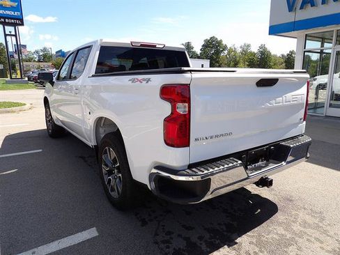 Certified 2025 Chevrolet Silverado 1500 LT AWD/4WD image 3