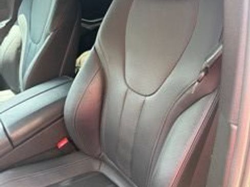 Used 2021 BMW X5 xDrive40i w/ Premium Package 2 AWD/4WD image 2