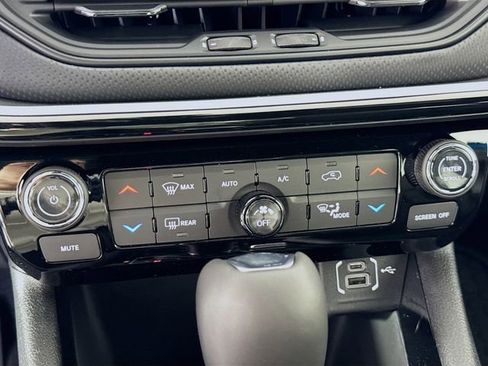 New 2026 Jeep Compass Trailhawk w/ Sun, Sound & Navigation Group image 16