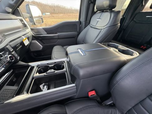 New 2026 Ford F350 Platinum image 37