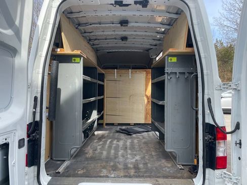 Used 2021 Nissan NV 2500 SV RWD image 24