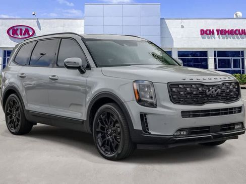Certified 2022 Kia Telluride SX w/ SX Prestige Package AWD/4WD image 3