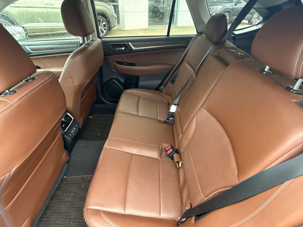 Used 2019 Subaru Outback 3.6R Touring AWD/4WD image 26