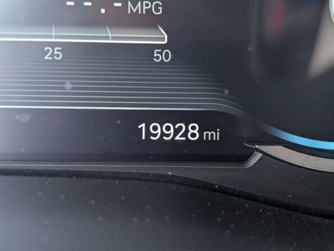 Used 2023 Genesis G70 2.0T w/ Sport Prestige Package image 13