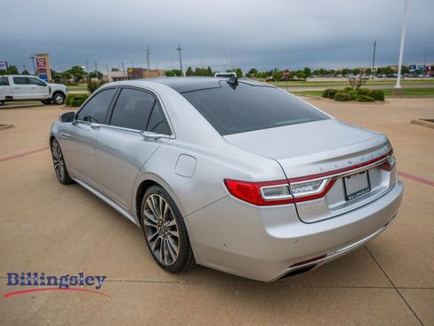 Used 2019 Lincoln Continental Reserve FWD image 5