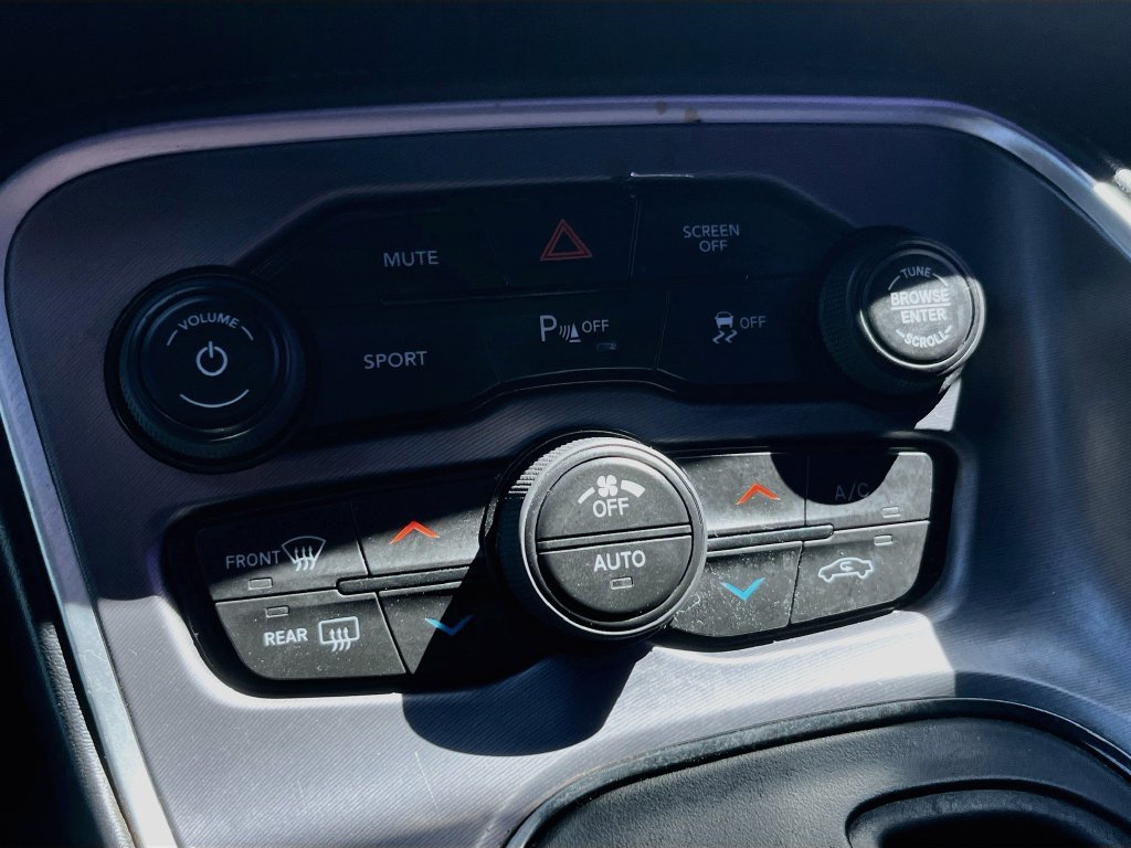 Used 2020 Dodge Challenger R/T RWD image 15