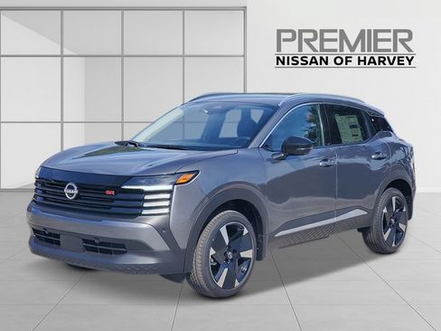 Used 2026 Nissan Kicks SR FWD image 1