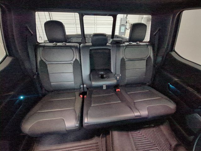 Used 2022 Ford F150 Raptor w/ Raptor 37 Performance Package AWD/4WD image 23