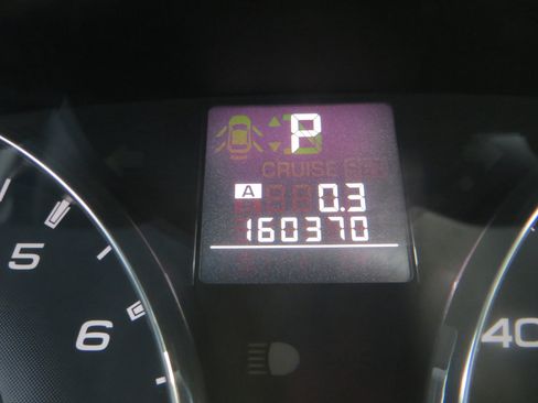 Used 2011 Subaru Legacy 2.5i Premium image 13