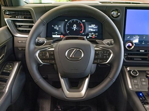 New 2026 Lexus GX 550 AWD/4WD image 14