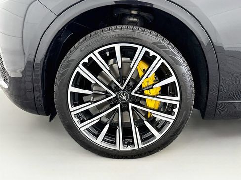 Used 2023 Maserati Grecale Modena AWD/4WD image 29