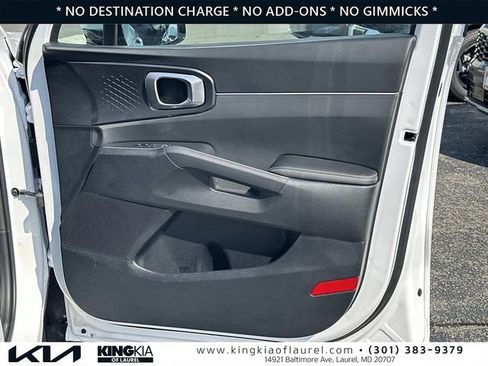 Used 2025 Kia Sorento EX AWD/4WD image 15