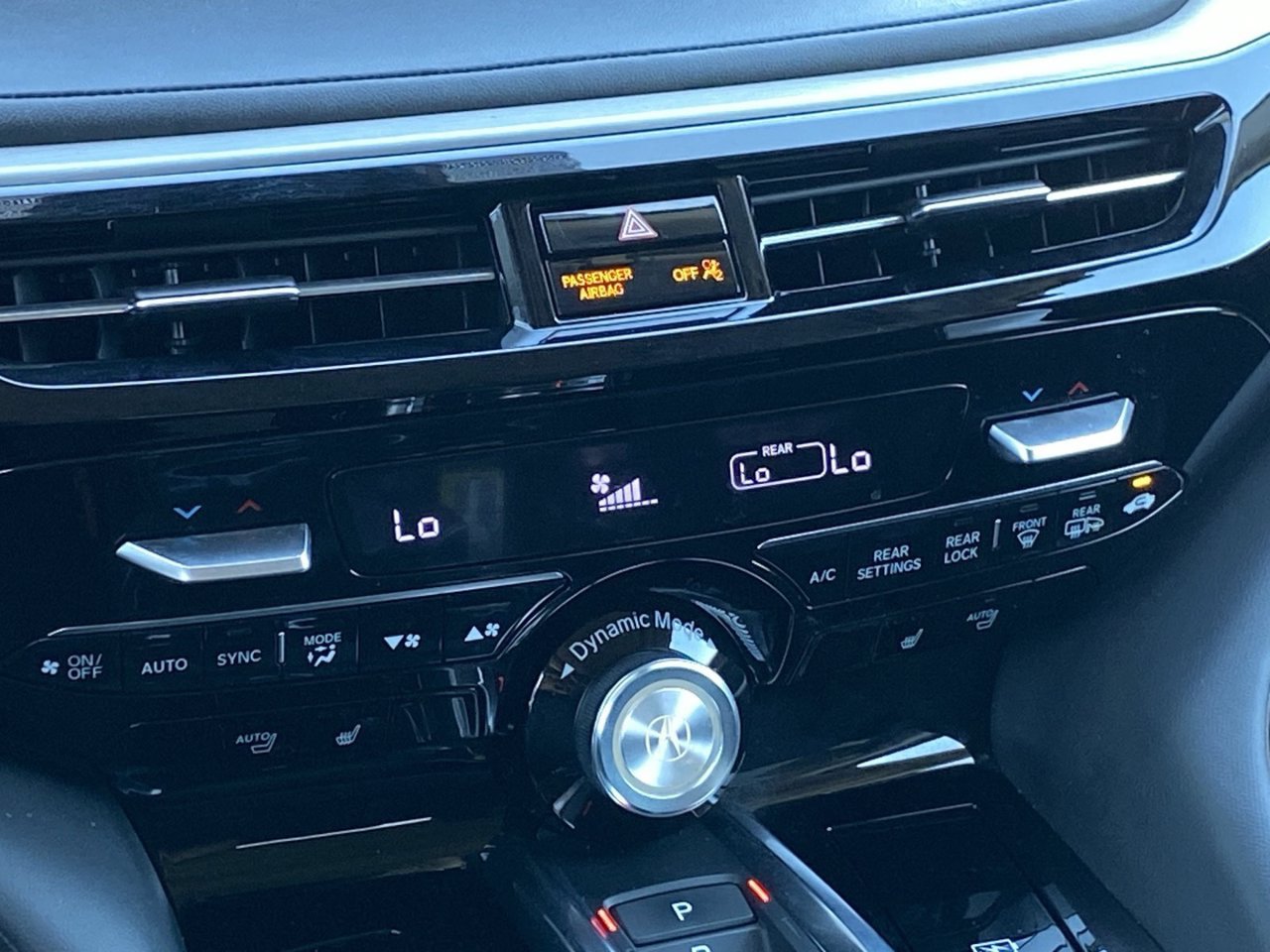 Used 2024 Acura MDX w/ Technology Package FWD image 23