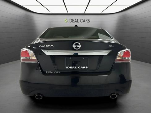 Used 2015 Nissan Altima 2.5 SL w/ Technology Package FWD image 6