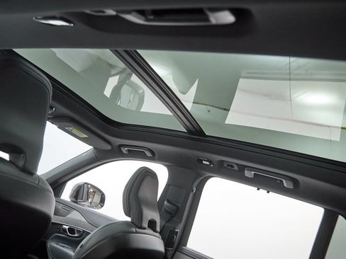 Certified 2023 Volvo XC90 T8 Ultimate w/ Protection Package Premier AWD/4WD image 27