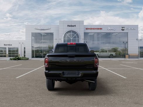 New 2026 RAM 2500 Tradesman AWD/4WD image 7