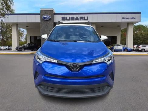 Used 2019 Toyota C-HR XLE image 9