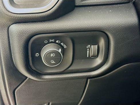 Used 2024 RAM 2500 Big Horn w/ Bed Utility Group image 10