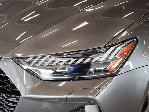 Used 2025 Audi RS 7 Performance image 31