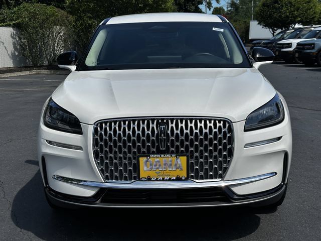 Certified 2024 Lincoln Corsair AWD image 2