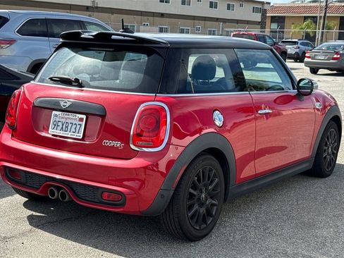 Used 2019 MINI Cooper S image 3