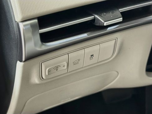 Used 2025 Hyundai Tucson SEL FWD image 17