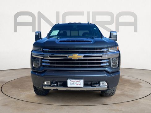 Used 2020 Chevrolet Silverado 2500 High Country w/ Technology Package image 5