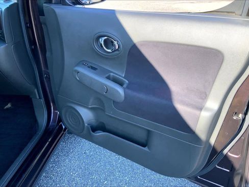 Used 2013 Nissan Cube 1.8 SL w/ SL Preferred Pkg image 21