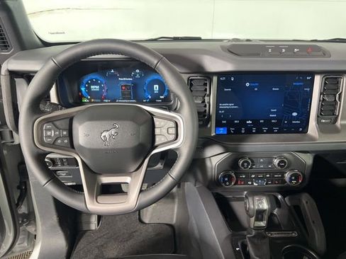 New 2026 Ford Bronco Big Bend w/ Black Diamond Package AWD/4WD image 13