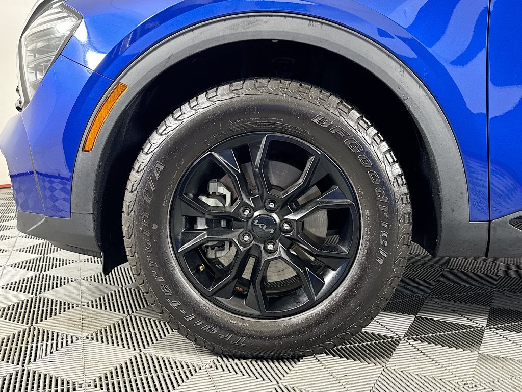 Used 2025 Kia Sportage X-Pro Prestige AWD/4WD image 32