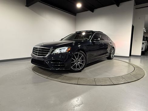 Used 2018 Mercedes-Benz S 450 Sedan image 3