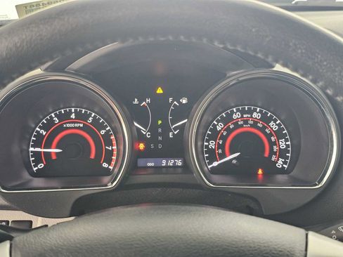 Used 2012 Toyota Highlander Limited w/ Tow Pkg FWD image 24